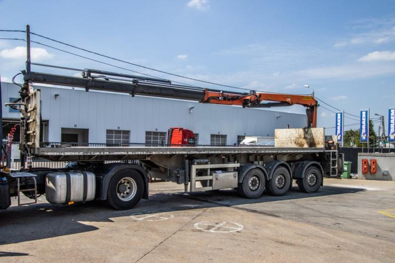 SYSTEM TRAILER CRANE/KRAN/GRUE-PALFINGER 24T/M+3EXT - Semi-remorque plateau: photos 1 SYSTEM TRAILER CRANE/KRAN/GRUE-PALFINGER 24T/M+3EXT - Semi-remorque plateau: photos 1