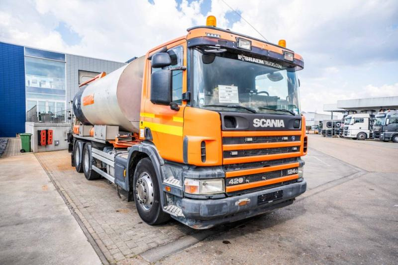 Scania SCANIA 124G.420 BITUMEN - Camion citerne: photos 2 Scania SCANIA 124G.420 BITUMEN - Camion citerne: photos 2
