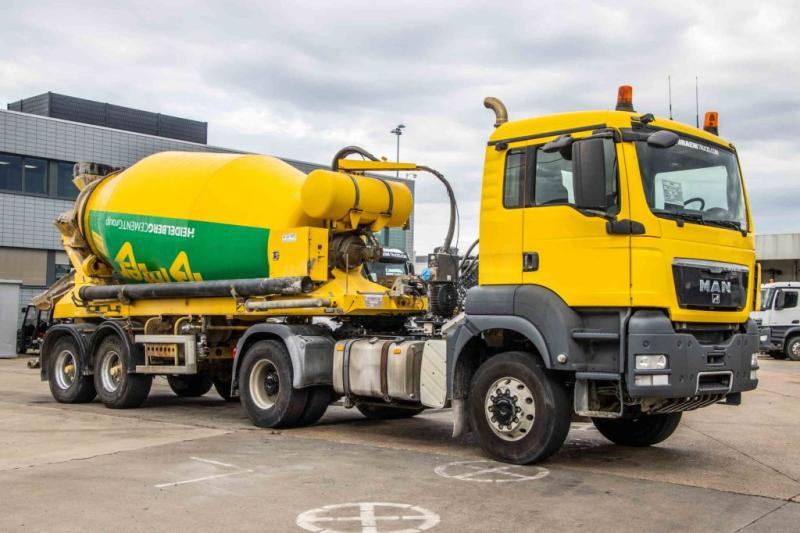 DE BUF BETON MIXER/MALAXEUR/MISCHER 10M3 - Semi-remorque: photos 2 DE BUF BETON MIXER/MALAXEUR/MISCHER 10M3 - Semi-remorque: photos 2