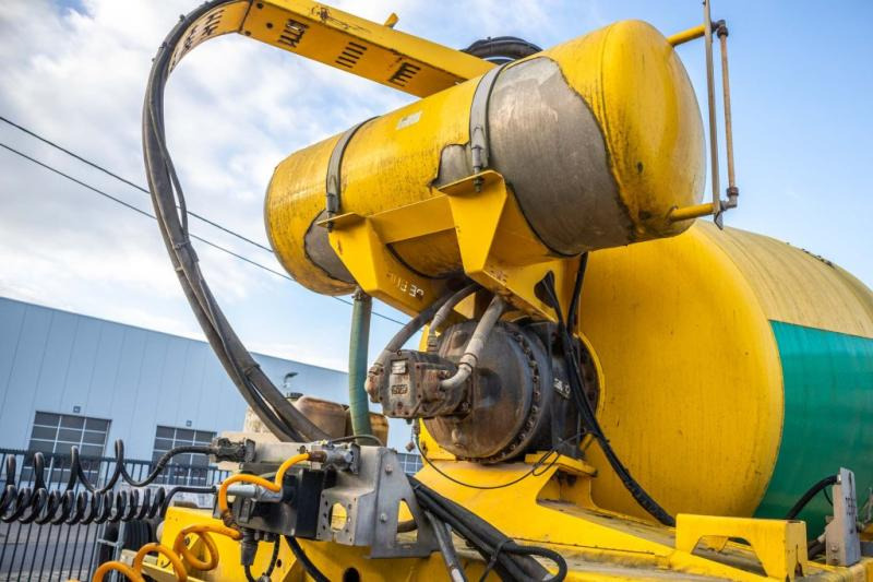 DE BUF BETON MIXER/MISCHER/MALAXEUR12M³ - Semi-remorque: photos 5 DE BUF BETON MIXER/MISCHER/MALAXEUR12M³ - Semi-remorque: photos 5