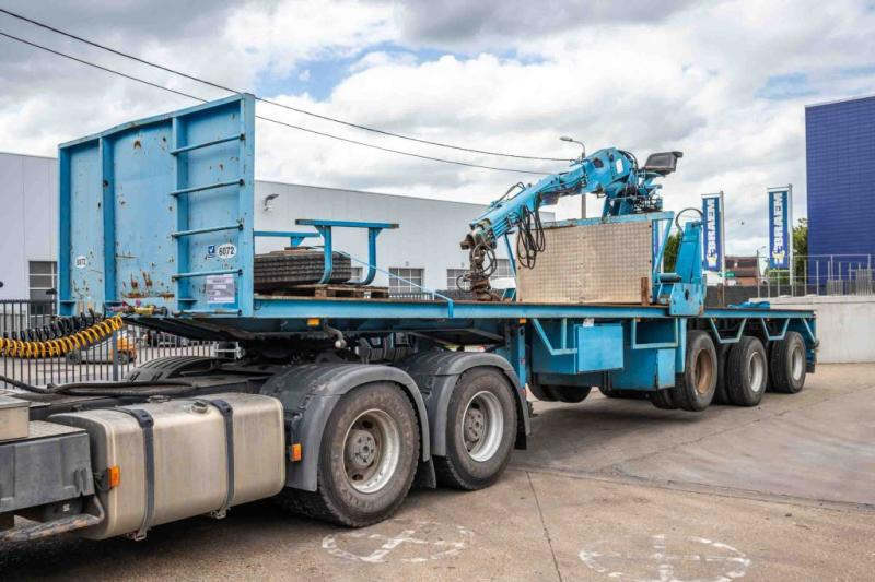 Kennis KRAAN/CRANE/GRUE/KRAN - KENNIS 14 TON/M - Semi-remorque: photos 2 Kennis KRAAN/CRANE/GRUE/KRAN - KENNIS 14 TON/M - Semi-remorque: photos 2