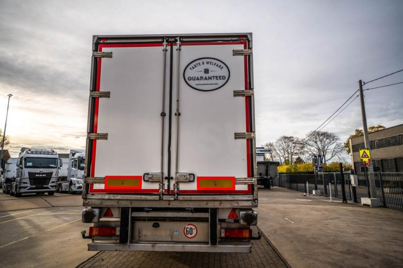 Samro CARRIER VECTOR 1850 - Semi-remorque: photos 4 Samro CARRIER VECTOR 1850 - Semi-remorque: photos 4