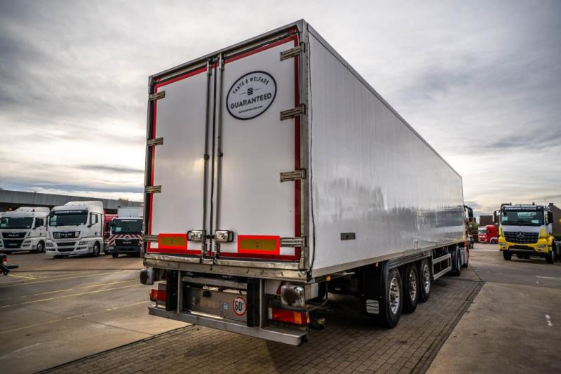 Samro CARRIER VECTOR 1850 - Semi-remorque: photos 5 Samro CARRIER VECTOR 1850 - Semi-remorque: photos 5