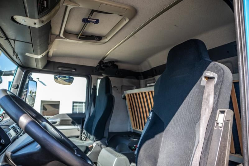 Photo d'intérieur 2: Tracteur routier MAN TGX 18.400 XL BLS