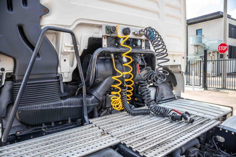 MAN TGX 18.460 XLX BLS+ INTARDER - Tracteur routier: photos 5 MAN TGX 18.460 XLX BLS+ INTARDER - Tracteur routier: photos 5