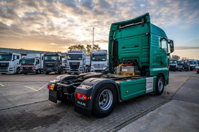 MAN TGX 18.500 XLX BLS + KIPHYDR. - Tracteur routier: photos 5 MAN TGX 18.500 XLX BLS + KIPHYDR. - Tracteur routier: photos 5