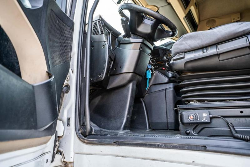 Tracteur routier Mercedes ACTROS 1845 LS: photos 7