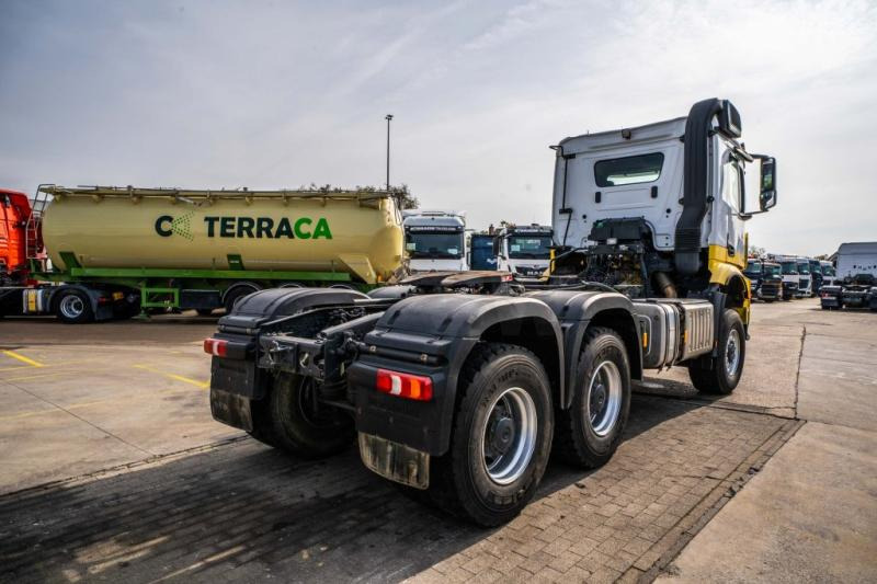 Mercedes AROCS 3345 AS - Tracteur routier: photos 4 Mercedes AROCS 3345 AS - Tracteur routier: photos 4