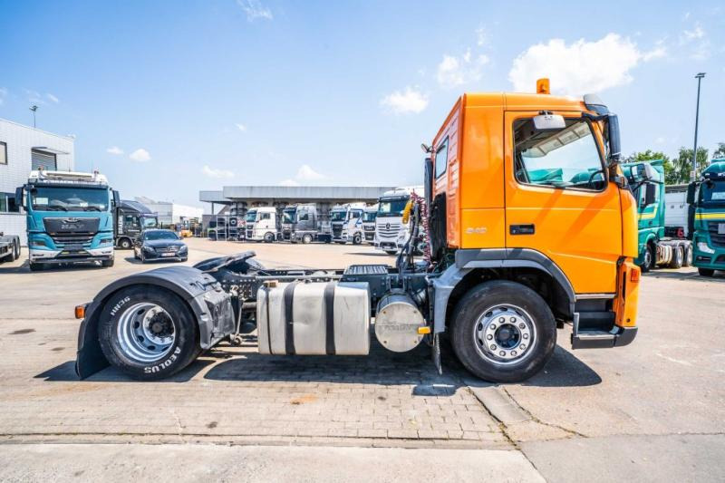Volvo FM 9.340 - Tracteur routier: photos 3 Volvo FM 9.340 - Tracteur routier: photos 3