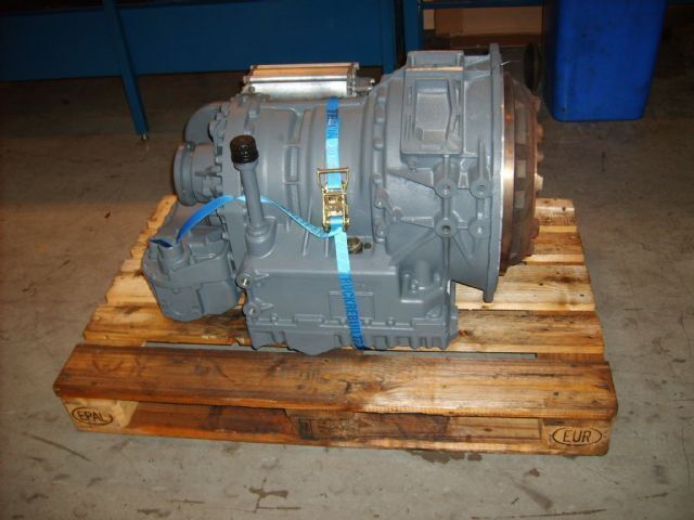 Mercedes-Benz ZF 5HP502C 4149003057,4149003010,4149003027,4149003048 - Boîte de vitesse pour Bus: photos 2 Mercedes-Benz ZF 5HP502C 4149003057,4149003010,4149003027,4149003048 - Boîte de vitesse pour Bus: photos 2