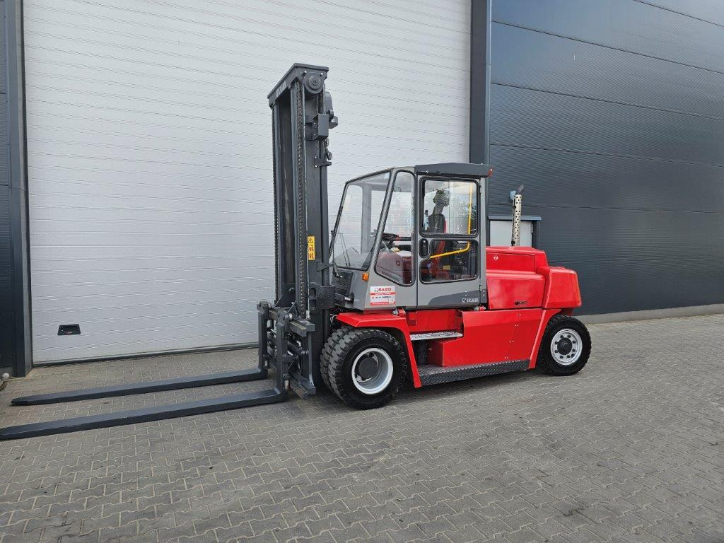 Kalmar DCF80-9 - Chariot élévateur diesel: photos 1 Kalmar DCF80-9 - Chariot élévateur diesel: photos 1