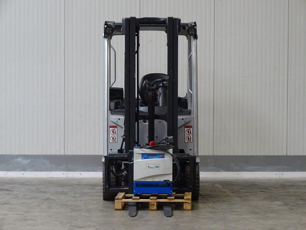 Still RX20-14C - TRIPLEX - Chariot élévateur électrique: photos 4 Still RX20-14C - TRIPLEX - Chariot élévateur électrique: photos 4