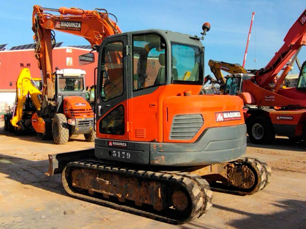 DOOSAN DX85R-3 - Mini pelle: photos 5 DOOSAN DX85R-3 - Mini pelle: photos 5