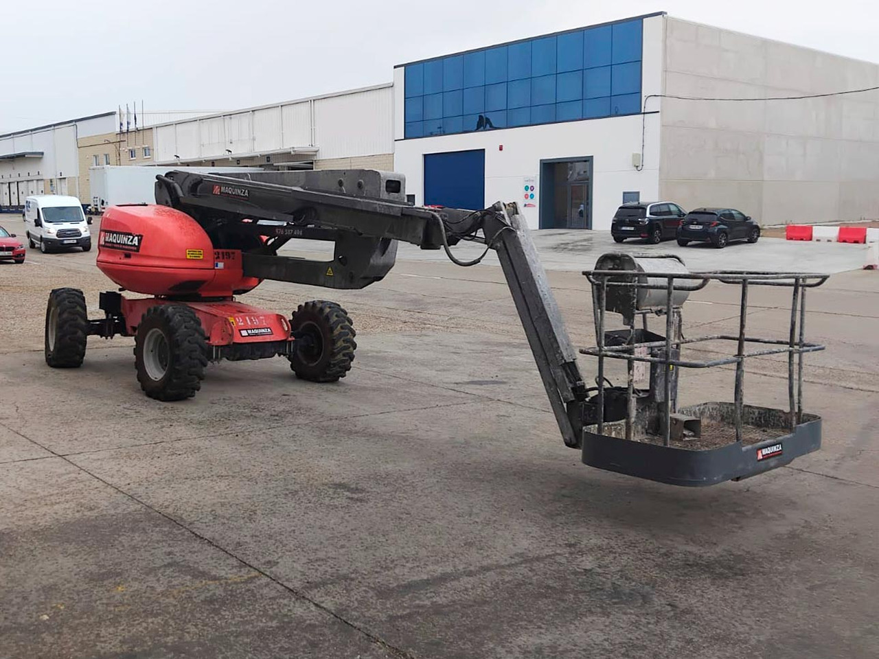 MANITOU 180ATJ - Nacelle articulée: photos 4 MANITOU 180ATJ - Nacelle articulée: photos 4