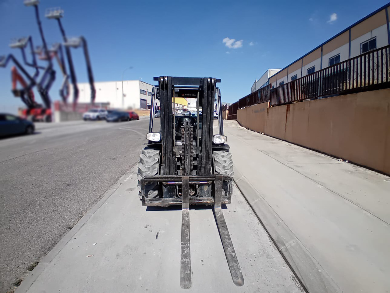 MANITOU MC18.4 D - Chariot élévateur diesel: photos 4 MANITOU MC18.4 D - Chariot élévateur diesel: photos 4