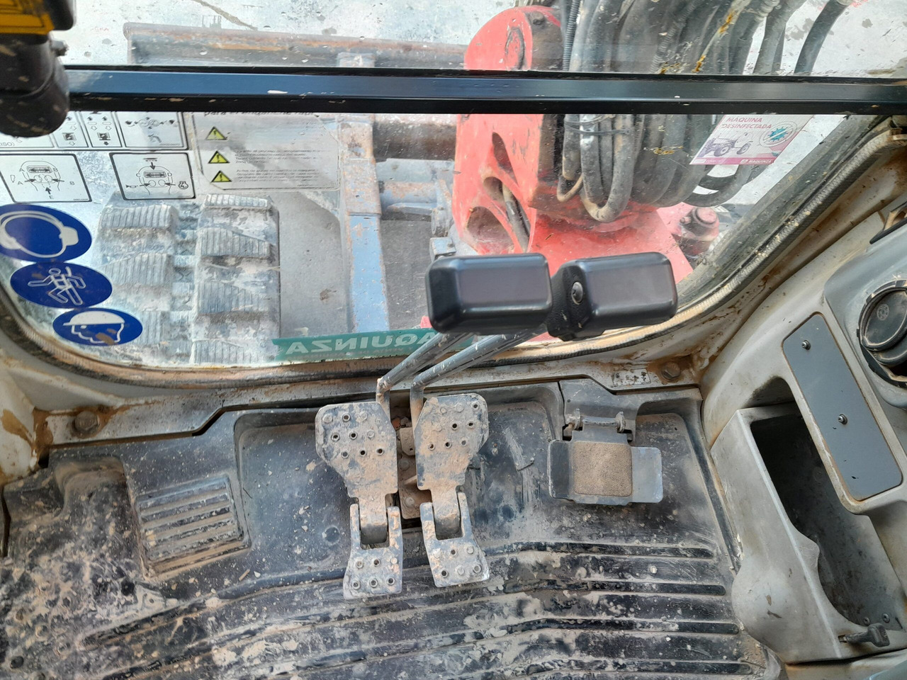 TAKEUCHI TB250 en crédit-bail TAKEUCHI TB250: photos 14