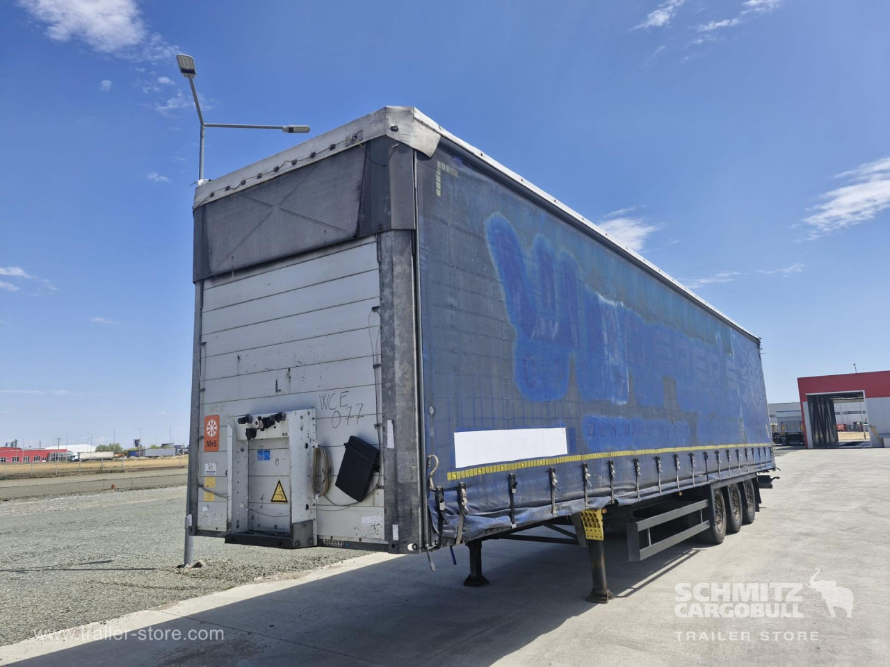 SCHMITZ Curtainsider Varios - Semi-remorque rideaux coulissants: photos 4 SCHMITZ Curtainsider Varios - Semi-remorque rideaux coulissants: photos 4