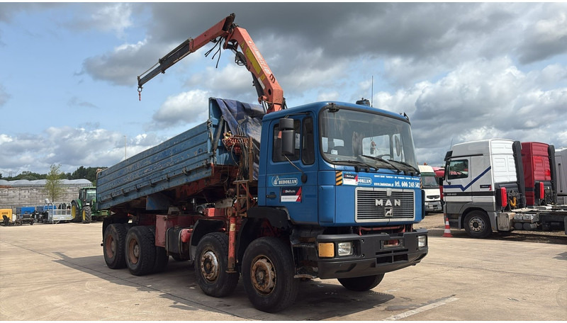 MAN 35.362 (6 CYLINDER / MANUAL PUMP / 8X4 / FALFINGER CRANE PK80 / STEEL SUSP.) - Camion benne, Camion grue: photos 3 MAN 35.362 (6 CYLINDER / MANUAL PUMP / 8X4 / FALFINGER CRANE PK80 / STEEL SUSP.) - Camion benne, Camion grue: photos 3