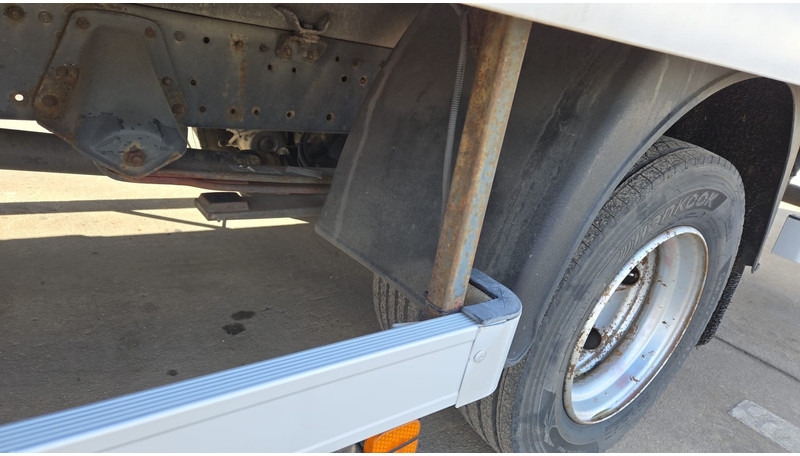 Camion fourgon MAN TGL 8.180 (MANUAL GEARBOX / BELGIAN TRUCK / STEEL SUSPENSION): photos 7