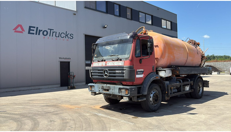 Mercedes-Benz SK 1824 (11.000 L VACUUM / HYDROCUREUR / V6 / BOITE MANUELLE) - Camion hydrocureur: photos 1 Mercedes-Benz SK 1824 (11.000 L VACUUM / HYDROCUREUR / V6 / BOITE MANUELLE) - Camion hydrocureur: photos 1