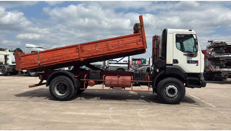 Renault KERAX 340 (BOITE MANUELLE / GRAND PONT / LAMES / MANUAL GEARBOX) - Camion benne: photos 4 Renault KERAX 340 (BOITE MANUELLE / GRAND PONT / LAMES / MANUAL GEARBOX) - Camion benne: photos 4