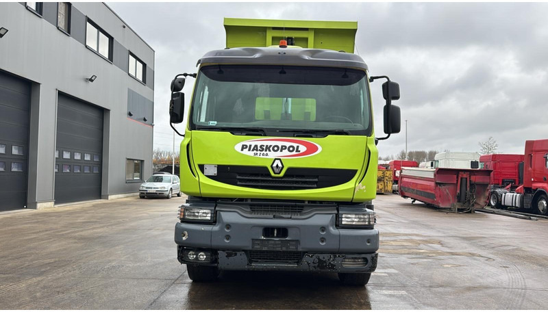 Renault KERAX 420 (10X4 / 43 TONNES !! / LAMES / GRAND PONT / STEEL SUSP. / MANUAL GEARBOX / BOITE MANUELLE) - Camion benne: photos 2 Renault KERAX 420 (10X4 / 43 TONNES !! / LAMES / GRAND PONT / STEEL SUSP. / MANUAL GEARBOX / BOITE MANUELLE) - Camion benne: photos 2