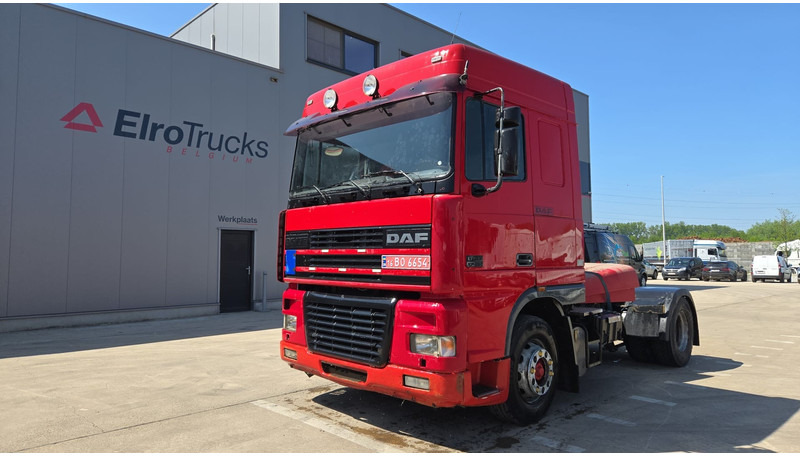 DAF 95 XF 380 (EURO 2 / AIRCO / MANUAL PUMP / MANUAL GEARBOX / GOOD CONDITION) - Tracteur routier: photos 1 DAF 95 XF 380 (EURO 2 / AIRCO / MANUAL PUMP / MANUAL GEARBOX / GOOD CONDITION) - Tracteur routier: photos 1