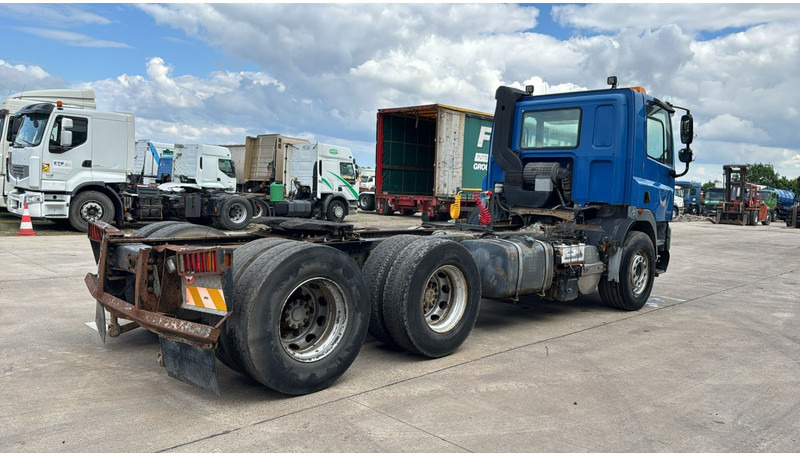 Tracteur routier DAF CF 85.410 (BELGIAN TRUCK / HOOK / 10 TYRES): photos 10