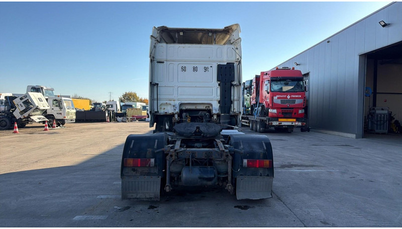 DAF XF 105.460 (BOITE MANUELLE / MANUAL GEARBOX) - Tracteur routier: photos 5 DAF XF 105.460 (BOITE MANUELLE / MANUAL GEARBOX) - Tracteur routier: photos 5