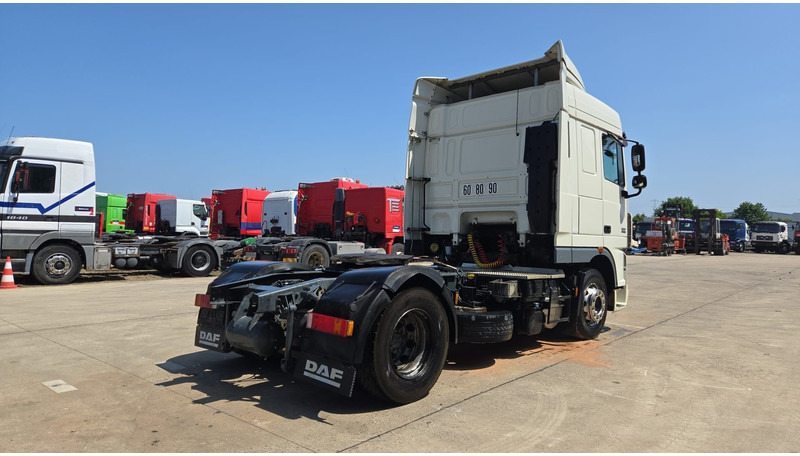 DAF XF 105.460 (BOITE MANUELLE / MANUAL GEARBOX / PROPRE) - Tracteur routier: photos 5 DAF XF 105.460 (BOITE MANUELLE / MANUAL GEARBOX / PROPRE) - Tracteur routier: photos 5