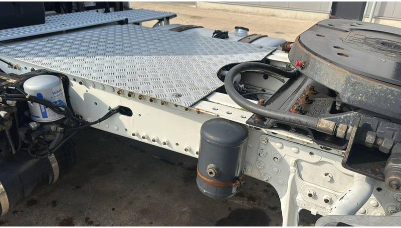 MAN TGX 18.400 (BE TRUCK / EURO 5 EEV / PTO / HYDRAULIC PUMP) en crédit-bail MAN TGX 18.400 (BE TRUCK / EURO 5 EEV / PTO / HYDRAULIC PUMP): photos 12