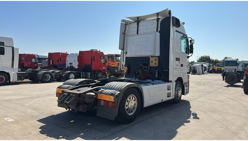 Mercedes-Benz Actros 1841 (PERFECT CONDITION / PARFAIT ETAT / MP2 / TRES PROPRE) - Tracteur routier: photos 5 Mercedes-Benz Actros 1841 (PERFECT CONDITION / PARFAIT ETAT / MP2 / TRES PROPRE) - Tracteur routier: photos 5