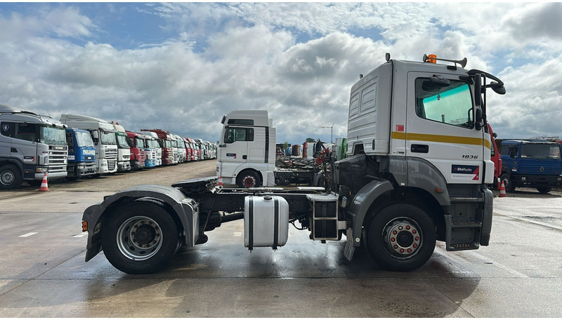 Mercedes-Benz Axor 1836 (845.000 km / GOOD CONDITION / BON ETAT) - Tracteur routier: photos 4 Mercedes-Benz Axor 1836 (845.000 km / GOOD CONDITION / BON ETAT) - Tracteur routier: photos 4
