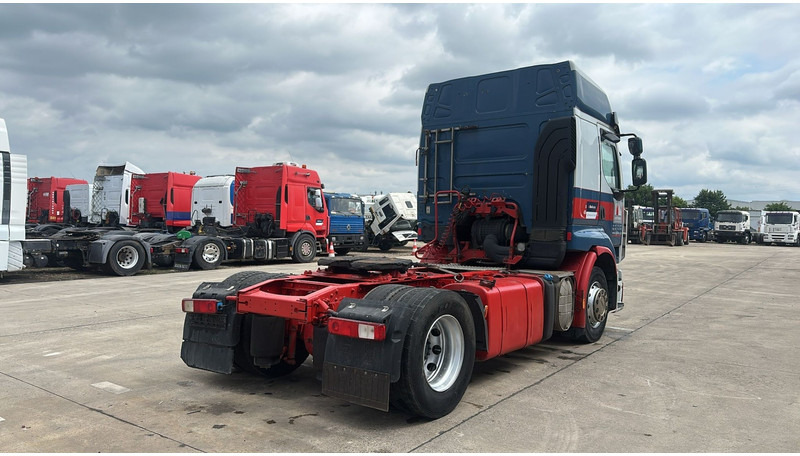Renault PREMIUM 410 DXI (PROPRE / BONNE ETAT / CLEAN AND GOOD CONDITION) - Tracteur routier: photos 5 Renault PREMIUM 410 DXI (PROPRE / BONNE ETAT / CLEAN AND GOOD CONDITION) - Tracteur routier: photos 5