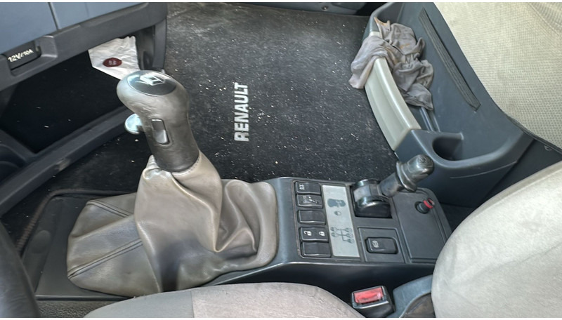 Tracteur routier Renault Premium 450 DXI (BOITE MANUELLE / MANUAL GEARBOX): photos 17