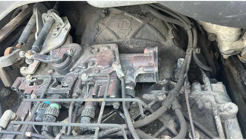 Tracteur routier Renault Premium 450 DXI (BOITE MANUELLE / MANUAL GEARBOX): photos 20