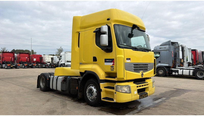 Renault Premium 450 DXI (BOITE MANUELLE / MANUAL GEARBOX) - Tracteur routier: photos 2 Renault Premium 450 DXI (BOITE MANUELLE / MANUAL GEARBOX) - Tracteur routier: photos 2