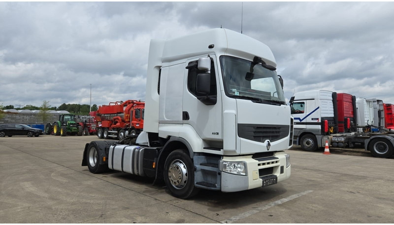 Renault Premium 460 DXI (2 TANKS / AIRCO / CLEAN / PROPRE) - Tracteur routier: photos 3 Renault Premium 460 DXI (2 TANKS / AIRCO / CLEAN / PROPRE) - Tracteur routier: photos 3