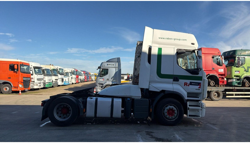 Renault Premium 460 DXI (GOOD CONDITION / BONNE ETAT) - Tracteur routier: photos 4 Renault Premium 460 DXI (GOOD CONDITION / BONNE ETAT) - Tracteur routier: photos 4
