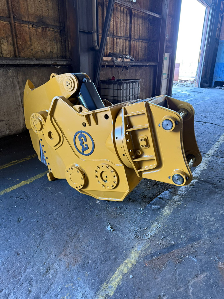 Galen Tank Shear - Cisaille de démolition pour Pelle de manutention: photos 3 Galen Tank Shear - Cisaille de démolition pour Pelle de manutention: photos 3