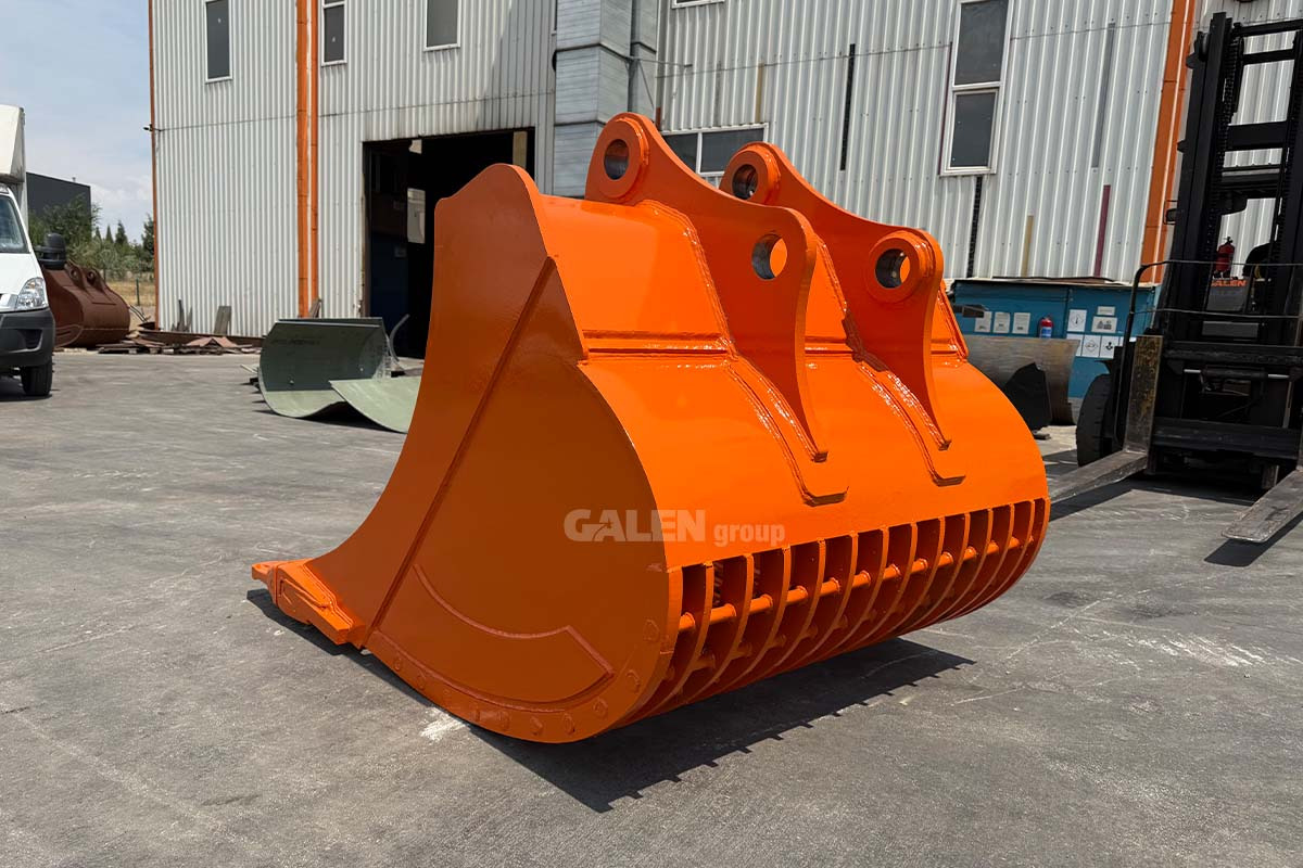 HITACHI ZX350 Screen Bucket - Godet de tri pour Engins de chantier: photos 3 HITACHI ZX350 Screen Bucket - Godet de tri pour Engins de chantier: photos 3