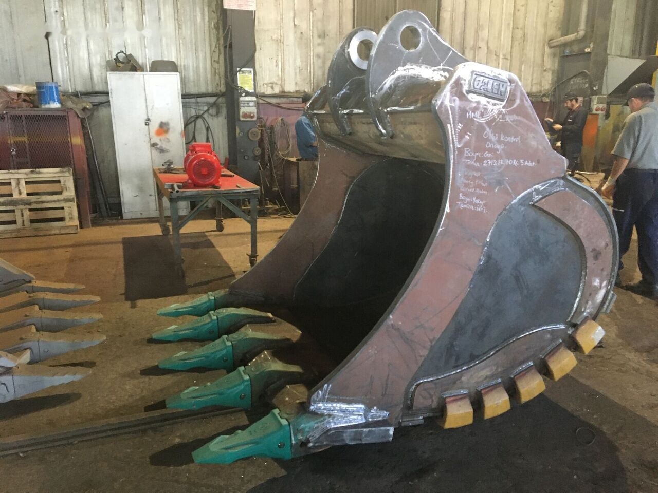 Komatsu PC350 Rock Bucket - Godet pour pelle: photos 5 Komatsu PC350 Rock Bucket - Godet pour pelle: photos 5