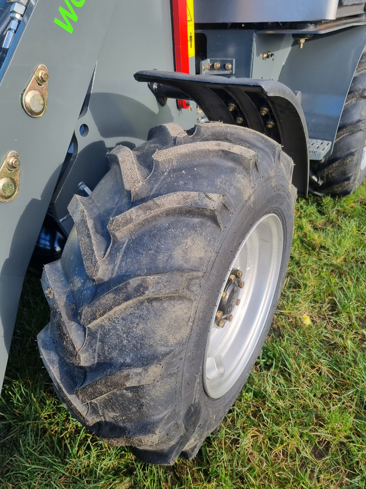 Chargeuse sur pneus WCM L2310 E-Power: photos 10