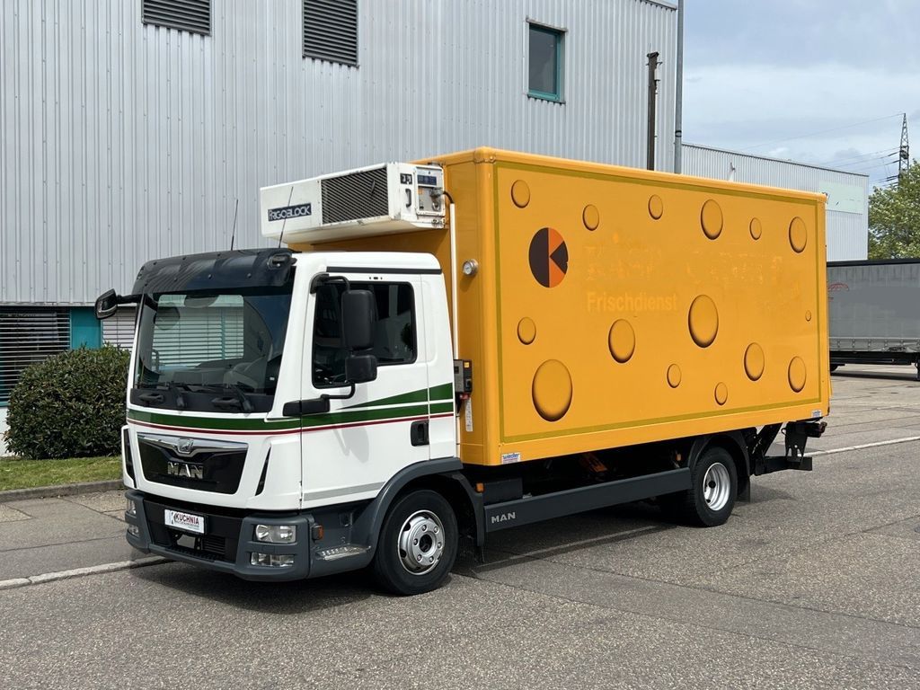 MAN TGL 8.220 Kühlkoffer 5,26m LBW Klima Luftgef. MAN TGL 8.220 Kühlkoffer 5,26m LBW Klima Luftgef. - Utilitaire frigorifique: photos 3 MAN TGL 8.220 Kühlkoffer 5,26m LBW Klima Luftgef. MAN TGL 8.220 Kühlkoffer 5,26m LBW Klima Luftgef. - Utilitaire frigorifique: photos 3