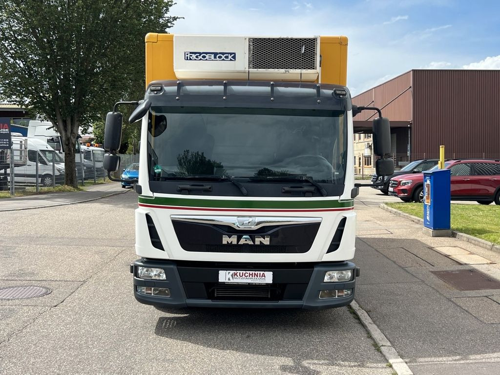 MAN TGL 8.220 Kühlkoffer 5,26m LBW Klima Luftgef. MAN TGL 8.220 Kühlkoffer 5,26m LBW Klima Luftgef. - Utilitaire frigorifique: photos 2 MAN TGL 8.220 Kühlkoffer 5,26m LBW Klima Luftgef. MAN TGL 8.220 Kühlkoffer 5,26m LBW Klima Luftgef. - Utilitaire frigorifique: photos 2