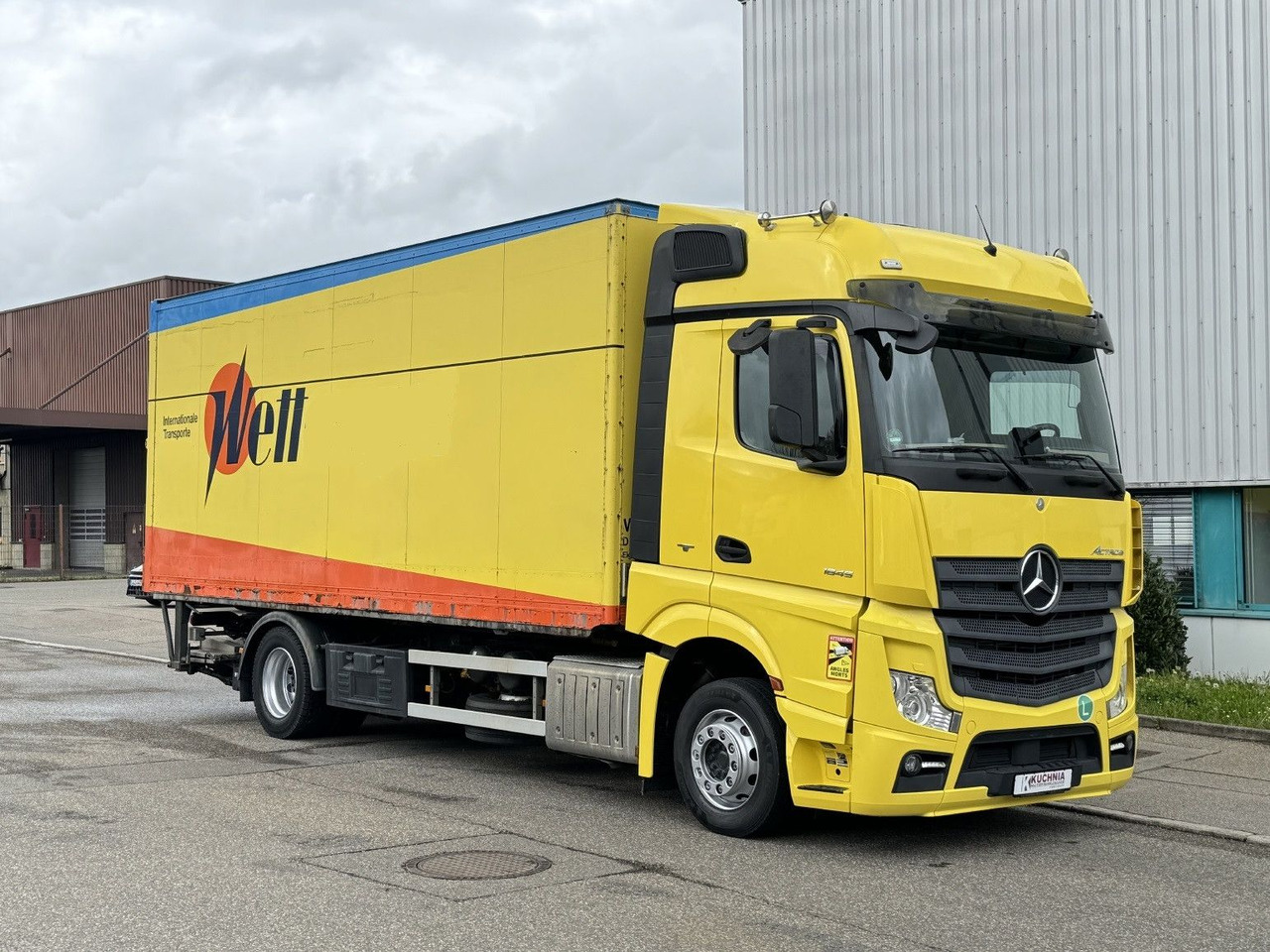 Mercedes-Benz Actros 1845 LL Gr.Haus AWL-Möbelkoffer ULBW - Camion fourgon: photos 4 Mercedes-Benz Actros 1845 LL Gr.Haus AWL-Möbelkoffer ULBW - Camion fourgon: photos 4