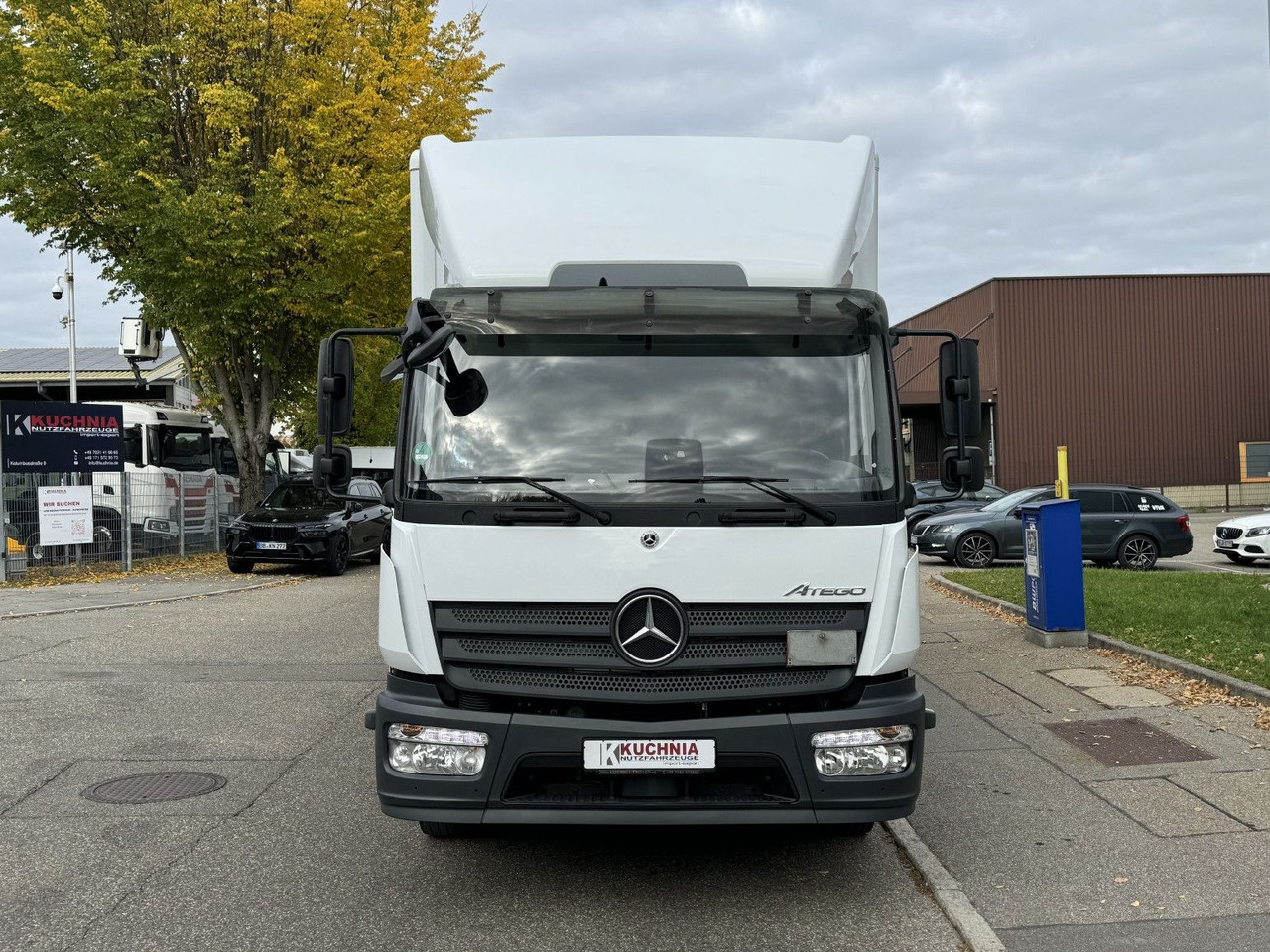 Mercedes-Benz Atego 1221 L Koffer 6,1m LBW AHK Klima TOP - Camion fourgon: photos 2 Mercedes-Benz Atego 1221 L Koffer 6,1m LBW AHK Klima TOP - Camion fourgon: photos 2