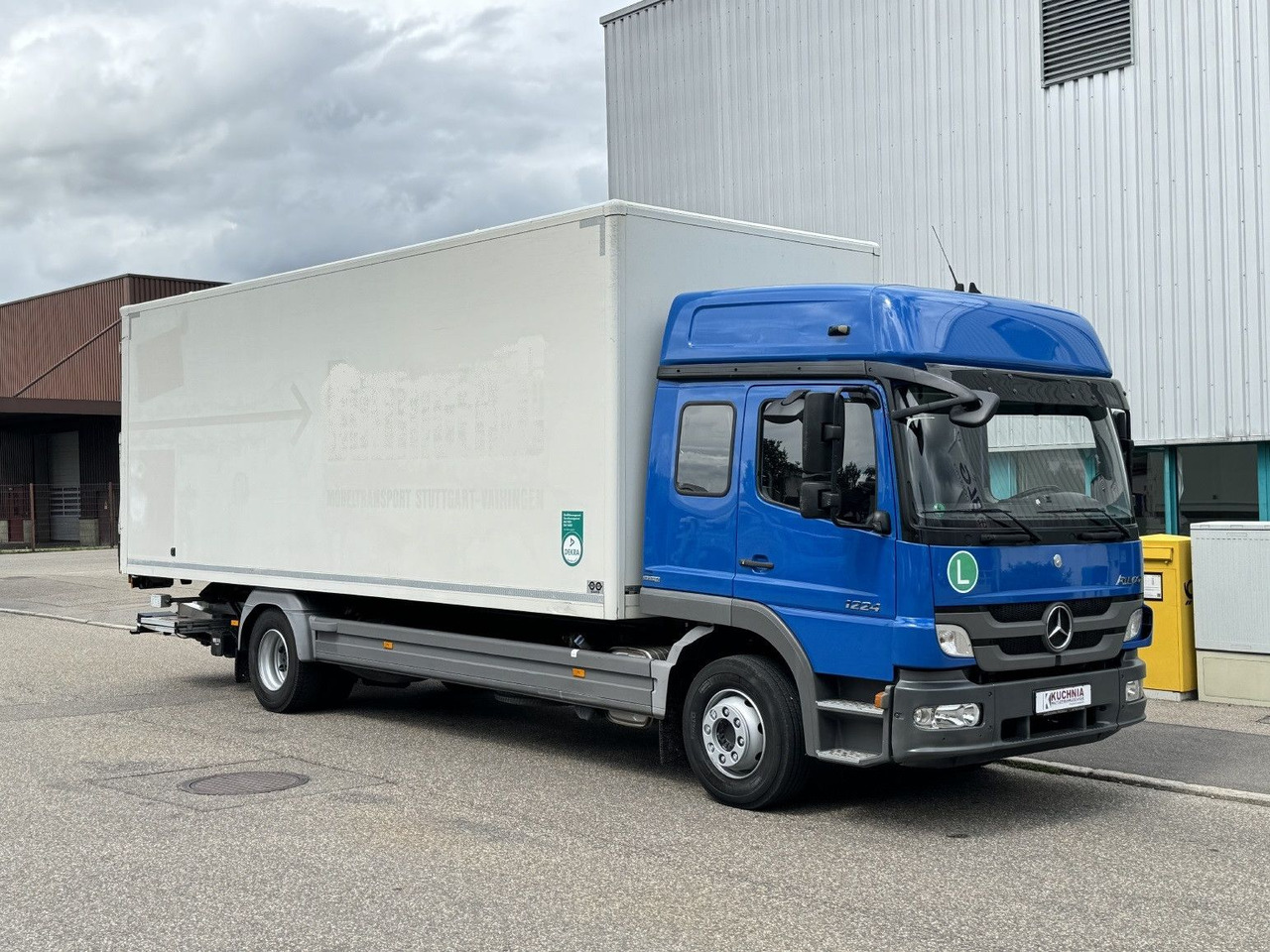 Mercedes-Benz Atego 1224 L Möbelkoffer GH 6-Sitze u-LBW Umzug - Camion fourgon: photos 4 Mercedes-Benz Atego 1224 L Möbelkoffer GH 6-Sitze u-LBW Umzug - Camion fourgon: photos 4