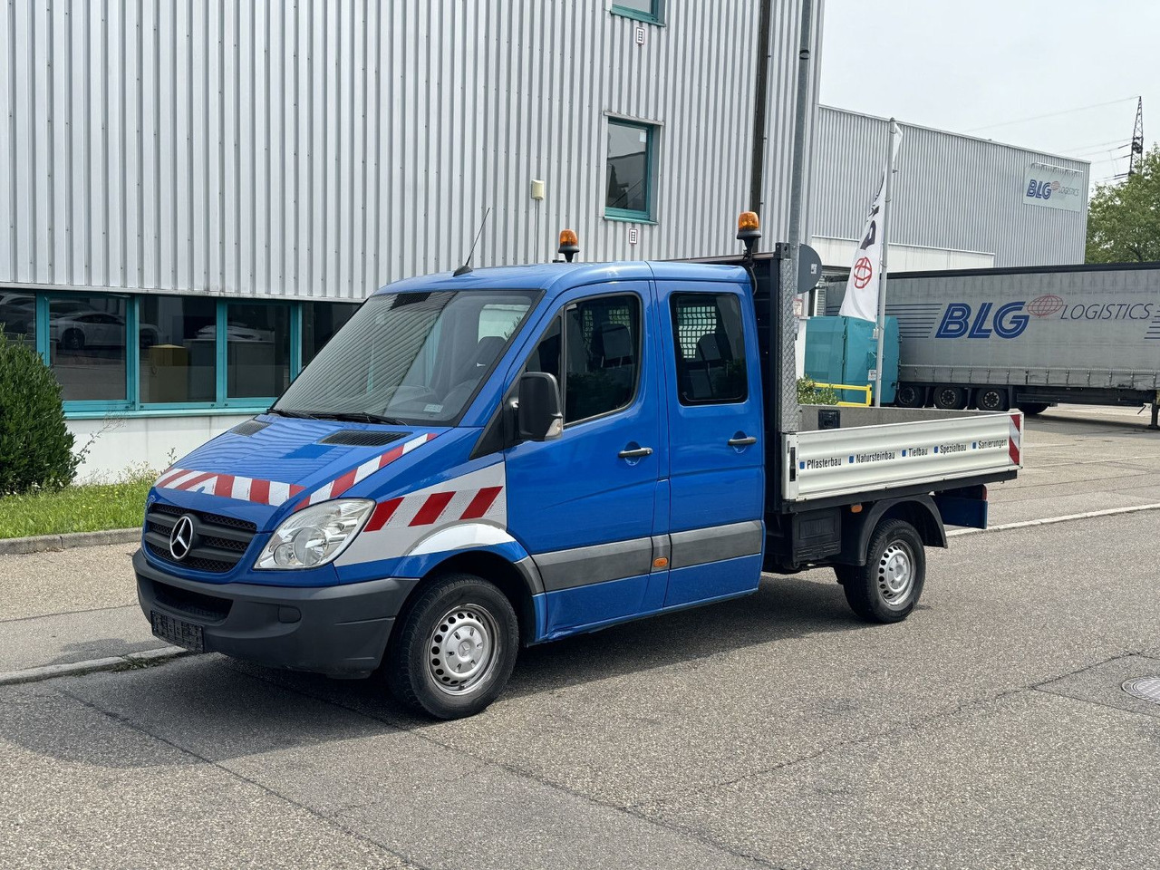 Mercedes-Benz Sprinter 319 V6 Doka Pritsche 2,7m ATM 120 Tkm - Utilitaire plateau, Utilitaire double cabine: photos 1 Mercedes-Benz Sprinter 319 V6 Doka Pritsche 2,7m ATM 120 Tkm - Utilitaire plateau, Utilitaire double cabine: photos 1