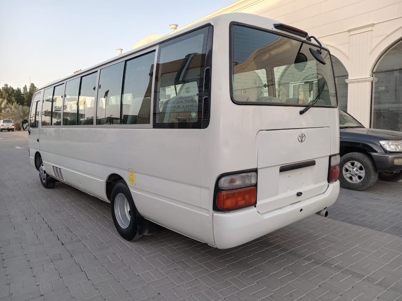 TOYOTA Coaster ... 30 places - diesel - climatisé ... BELGIQUE.. - Minibus, Transport de personnes: photos 3 TOYOTA Coaster ... 30 places - diesel - climatisé ... BELGIQUE.. - Minibus, Transport de personnes: photos 3